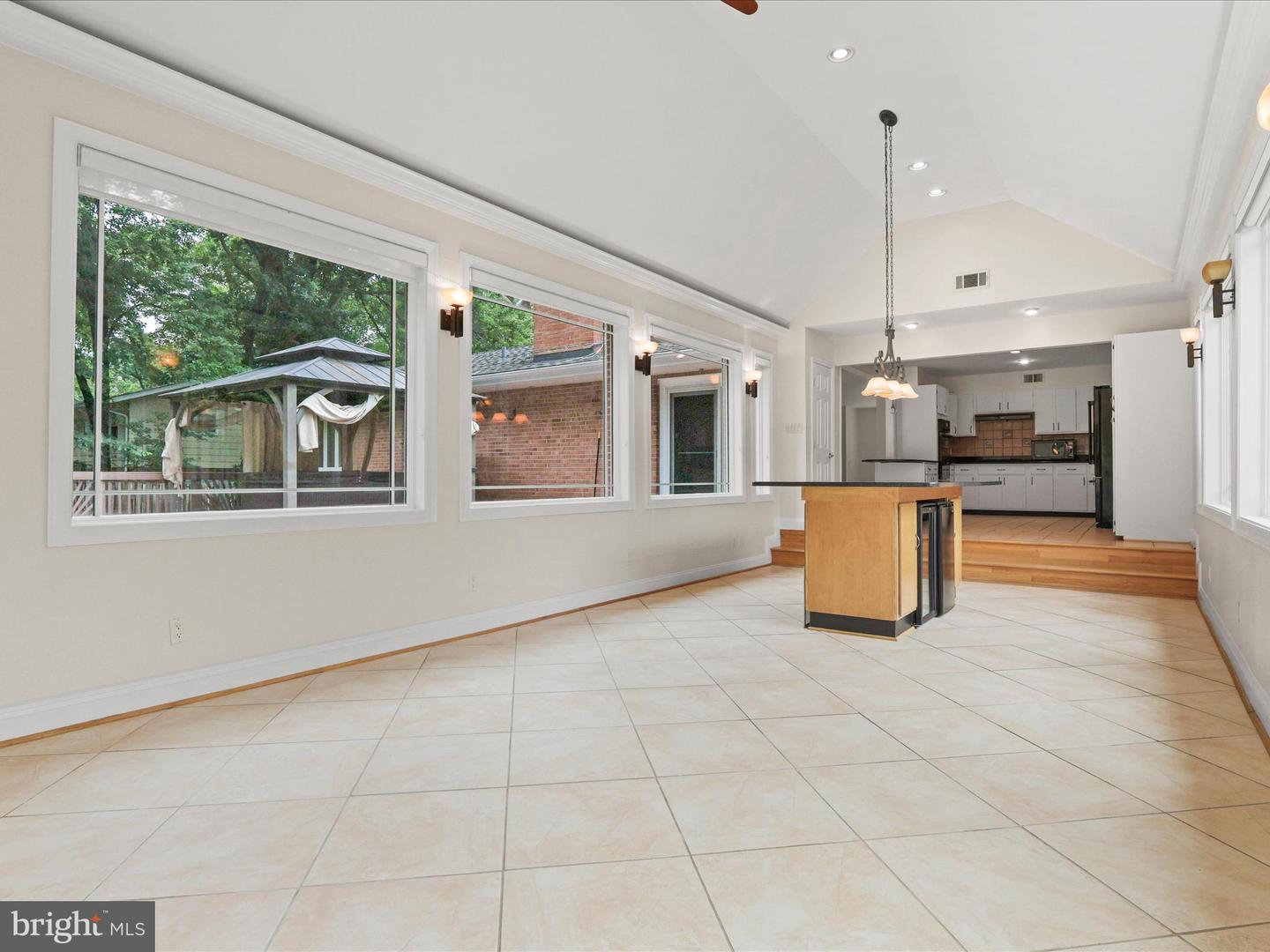 4100 DOWNING ST, ANNANDALE, Virginia 22003, 4 Bedrooms Bedrooms, ,3 BathroomsBathrooms,Residential,For sale,4100 DOWNING ST,VAFX2216726 MLS # VAFX2216726