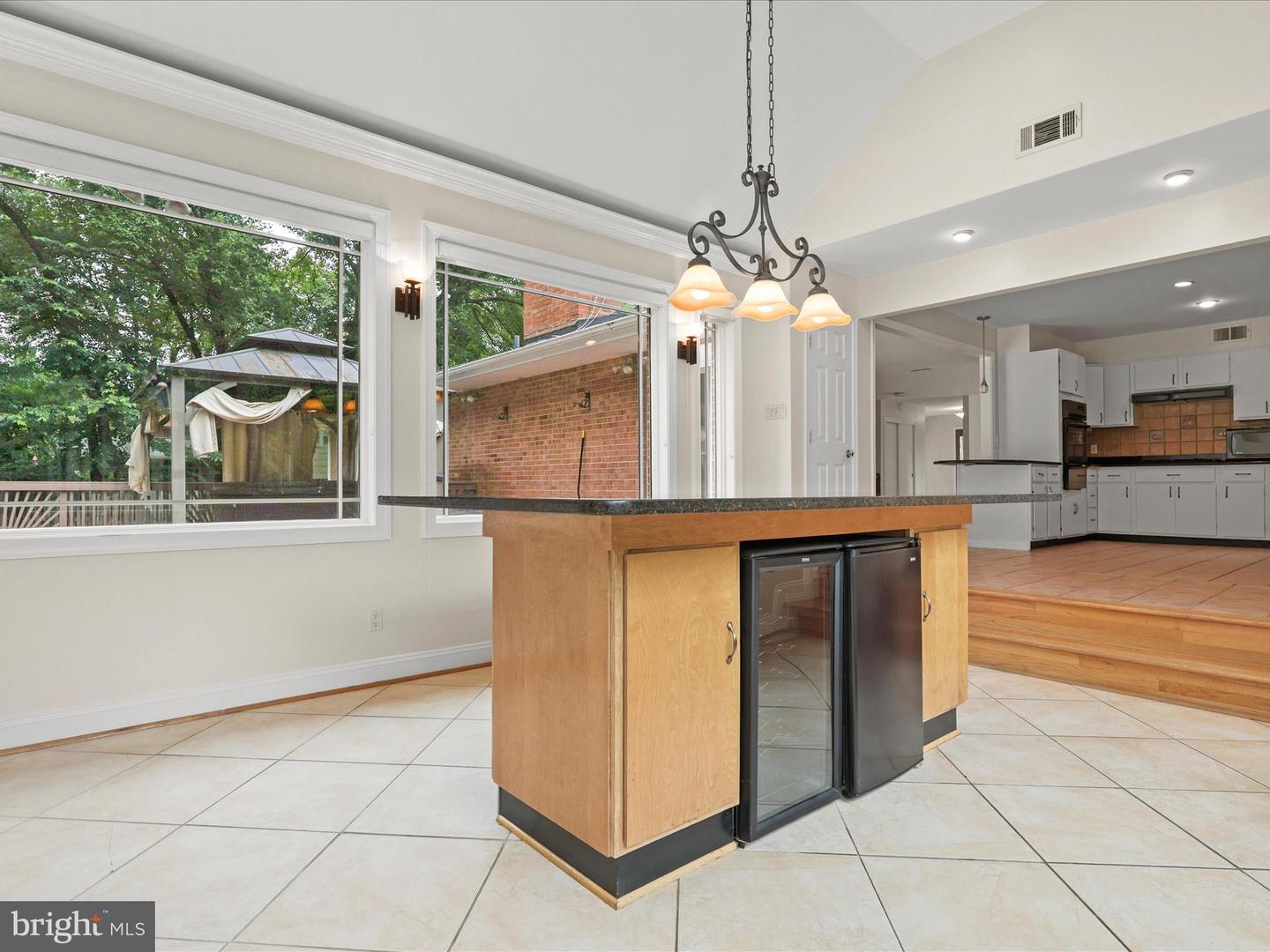 4100 DOWNING ST, ANNANDALE, Virginia 22003, 4 Bedrooms Bedrooms, ,3 BathroomsBathrooms,Residential,For sale,4100 DOWNING ST,VAFX2216726 MLS # VAFX2216726