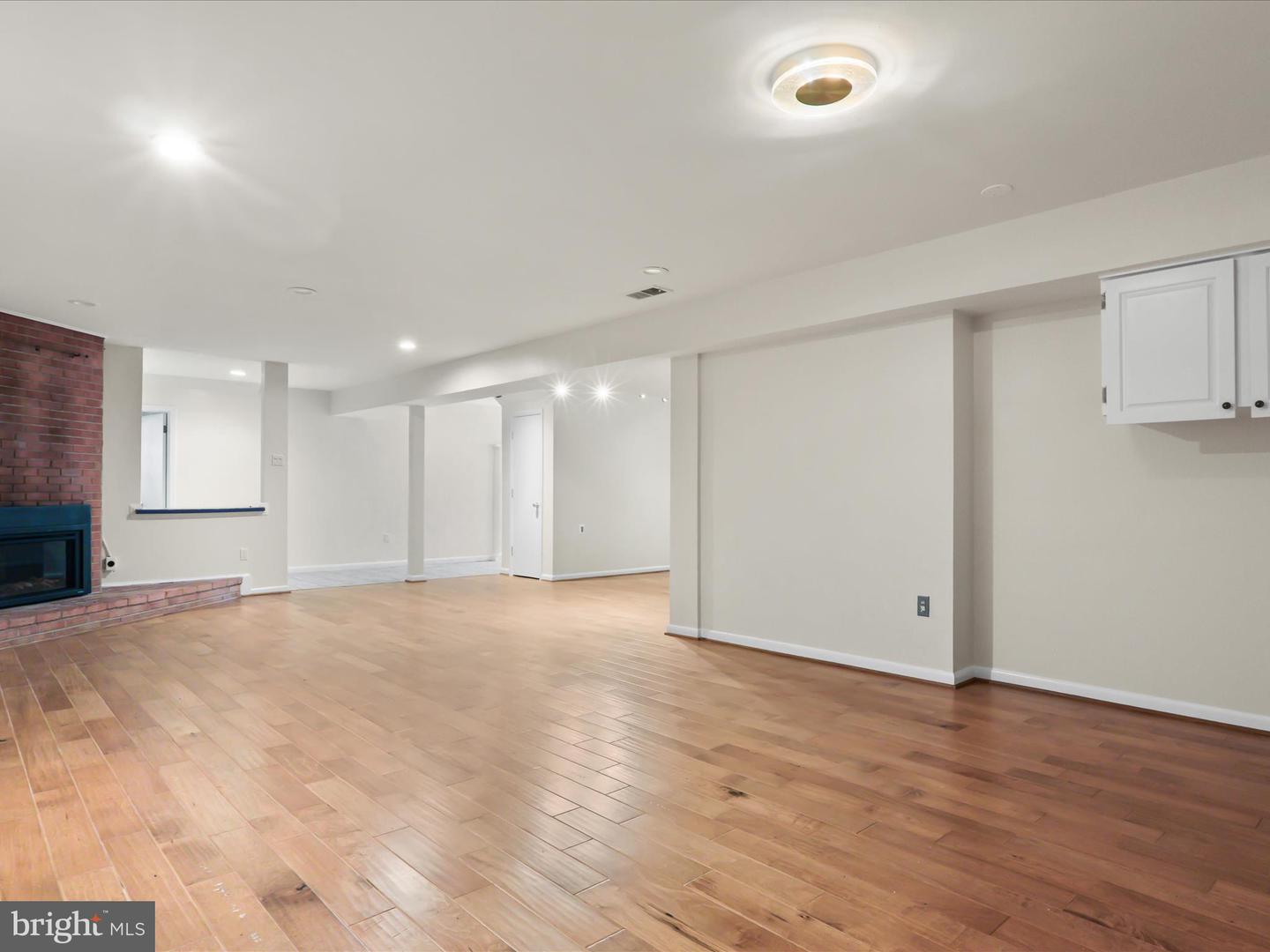 4100 DOWNING ST, ANNANDALE, Virginia 22003, 4 Bedrooms Bedrooms, ,3 BathroomsBathrooms,Residential,For sale,4100 DOWNING ST,VAFX2216726 MLS # VAFX2216726