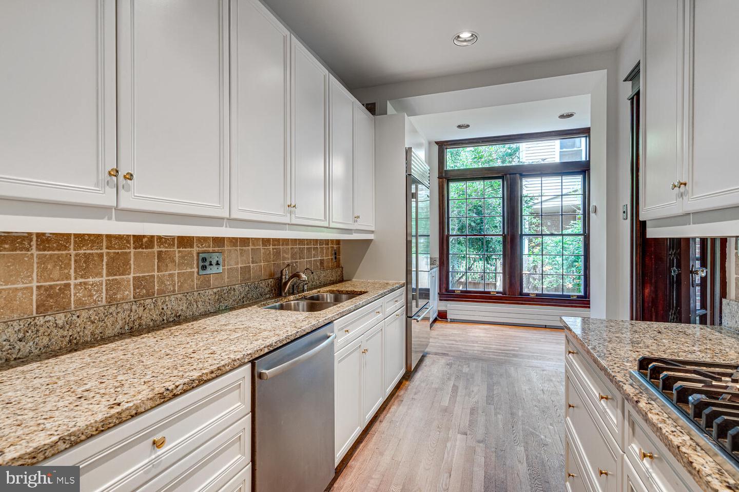 1805 MONROE ST NW, WASHINGTON, District Of Columbia 20010, 5 Bedrooms Bedrooms, ,2 BathroomsBathrooms,Residential,For sale,1805 MONROE ST NW,DCDC2174422 MLS # DCDC2174422