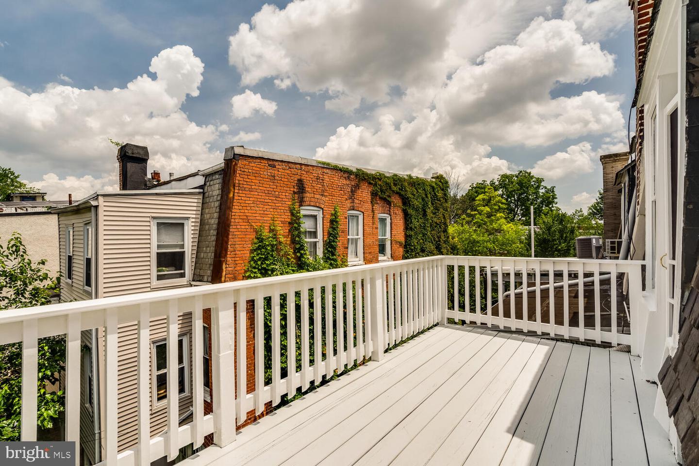 1805 MONROE ST NW, WASHINGTON, District Of Columbia 20010, 5 Bedrooms Bedrooms, ,2 BathroomsBathrooms,Residential,For sale,1805 MONROE ST NW,DCDC2174422 MLS # DCDC2174422