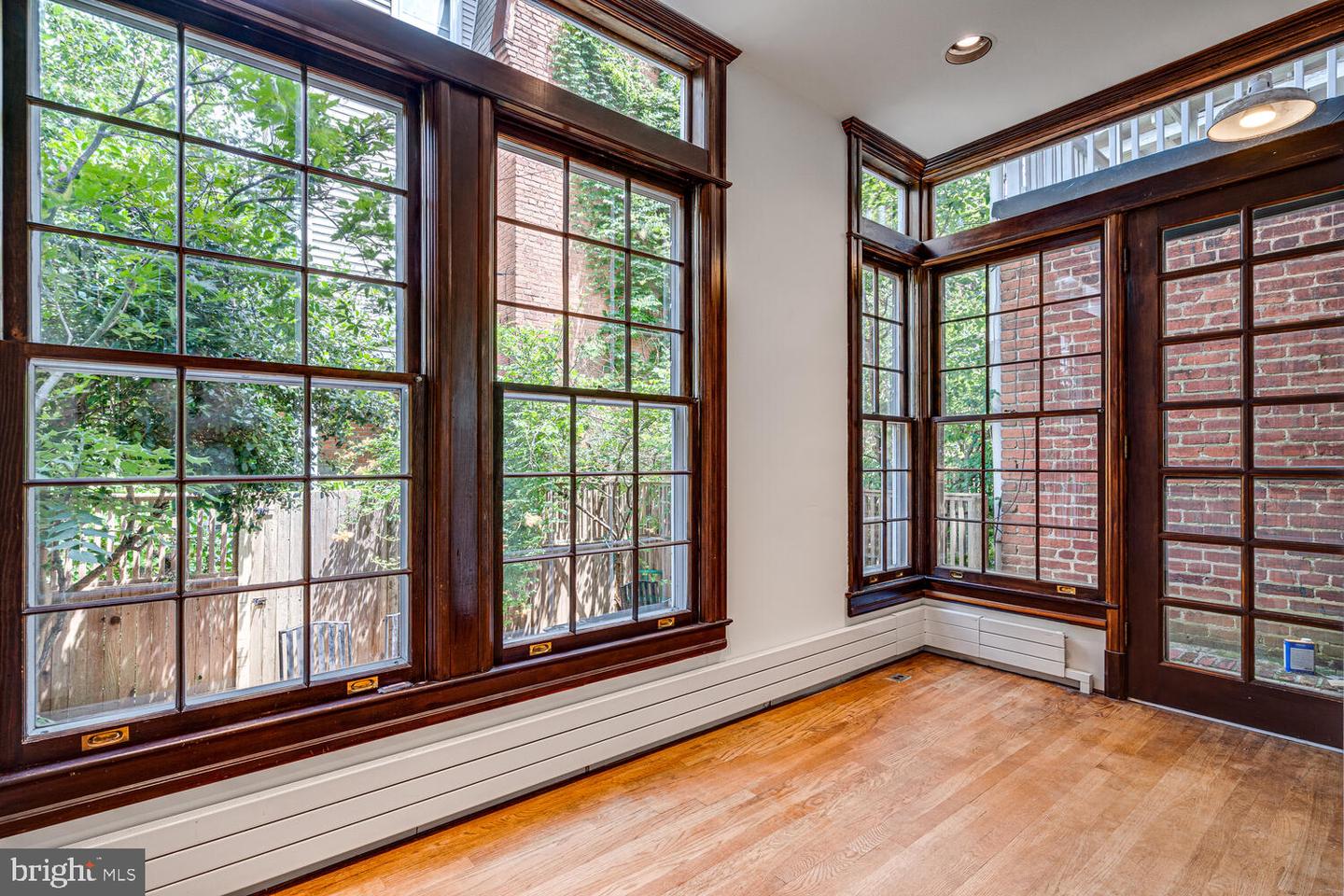 1805 MONROE ST NW, WASHINGTON, District Of Columbia 20010, 5 Bedrooms Bedrooms, ,2 BathroomsBathrooms,Residential,For sale,1805 MONROE ST NW,DCDC2174422 MLS # DCDC2174422