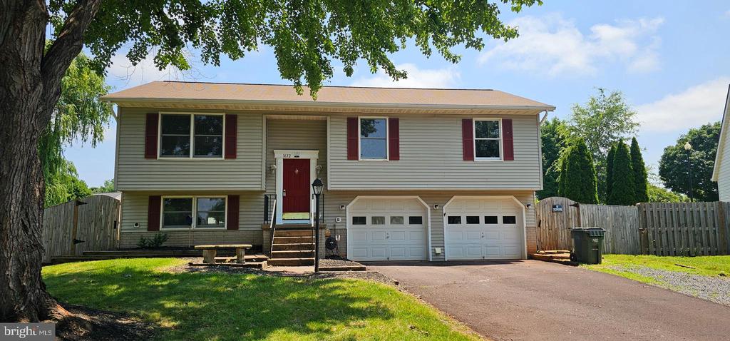 1632 HARRIER LN, CULPEPER, Virginia 22701, 3 Bedrooms Bedrooms, ,2 BathroomsBathrooms,Residential,1632 HARRIER LN,VACU2010858 MLS # VACU2010858