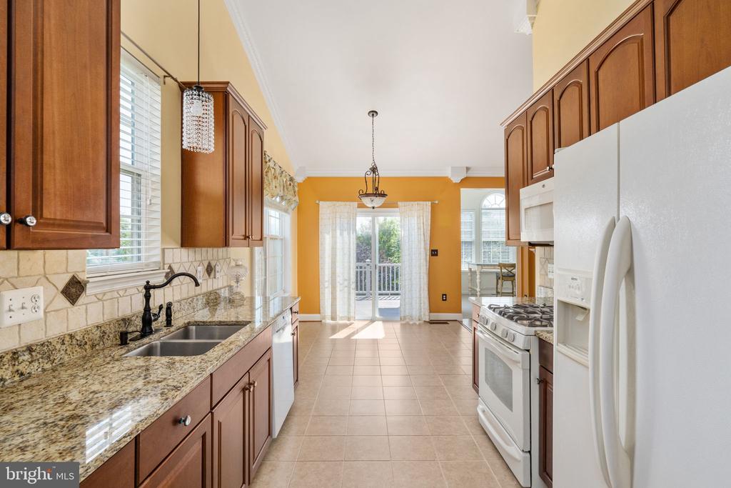 2011 CHESTERFIELD RD, LOCUST GROVE, Virginia 22508, 4 Bedrooms Bedrooms, ,3 BathroomsBathrooms,Residential,2011 CHESTERFIELD RD,VAOR2010012 MLS # VAOR2010012