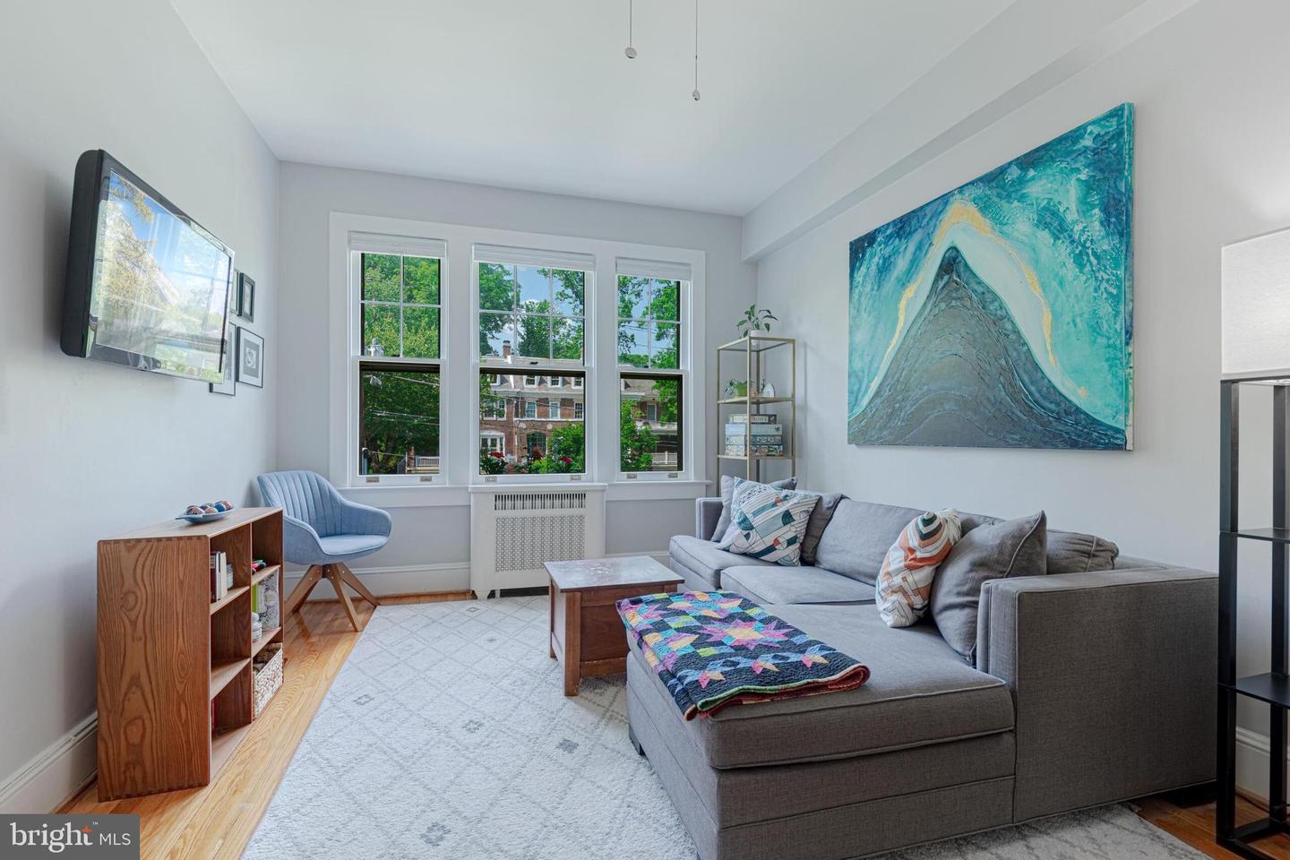 3026 PORTER ST NW #201, WASHINGTON, District Of Columbia 20008, 1 Bedroom Bedrooms, ,1 BathroomBathrooms,Residential,For sale,3026 PORTER ST NW #201,DCDC2189926 MLS # DCDC2189926