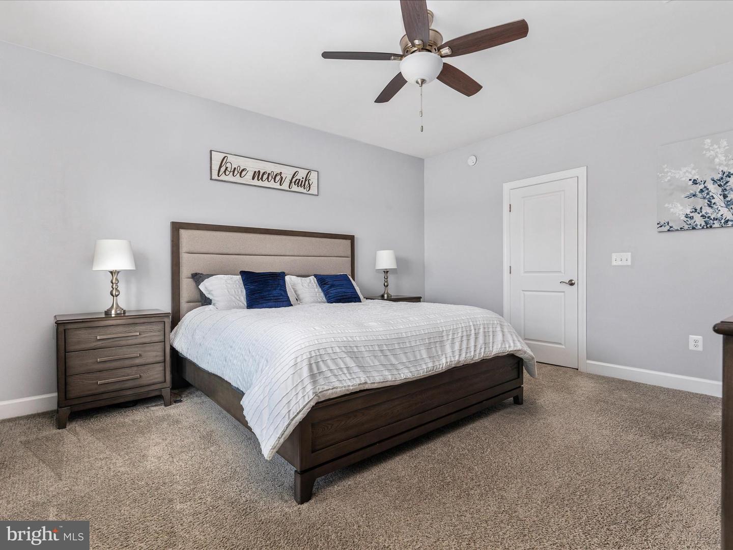 6210 QUINNS CREEK DR, HAYMARKET, Virginia 20169, 3 Bedrooms Bedrooms, ,3 BathroomsBathrooms,Residential,For sale,6210 QUINNS CREEK DR,VAPW2089868 MLS # VAPW2089868
