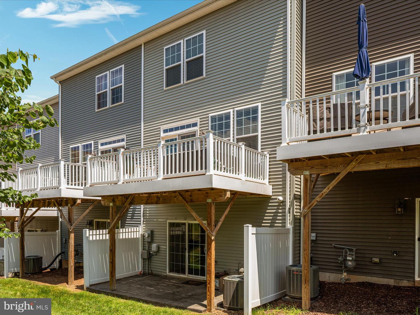 6210 QUINNS CREEK DR, HAYMARKET, Virginia 20169, 3 Bedrooms Bedrooms, ,3 BathroomsBathrooms,Residential,For sale,6210 QUINNS CREEK DR,VAPW2089868 MLS # VAPW2089868
