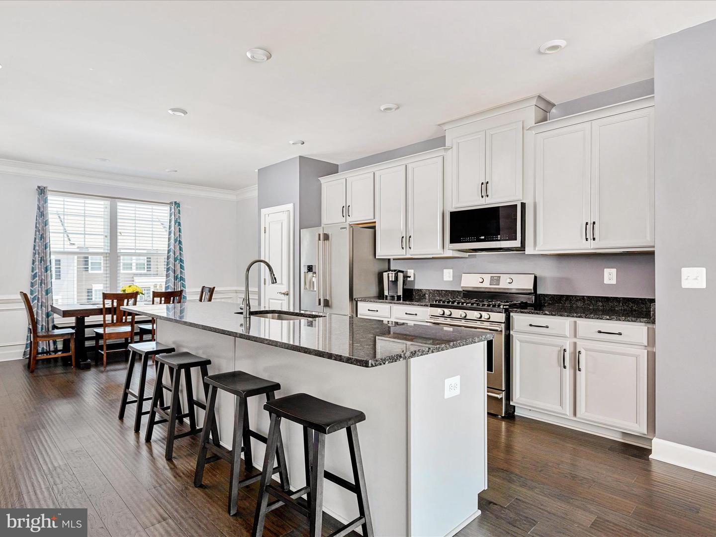 6210 QUINNS CREEK DR, HAYMARKET, Virginia 20169, 3 Bedrooms Bedrooms, ,3 BathroomsBathrooms,Residential,For sale,6210 QUINNS CREEK DR,VAPW2089868 MLS # VAPW2089868