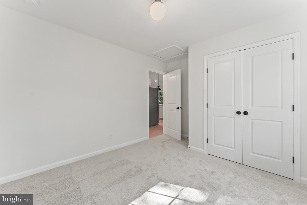13235 SCOTTS MILL DR, CULPEPER, Virginia 22701, 5 Bedrooms Bedrooms, ,3 BathroomsBathrooms,Residential,13235 SCOTTS MILL DR,VACU2010974 MLS # VACU2010974