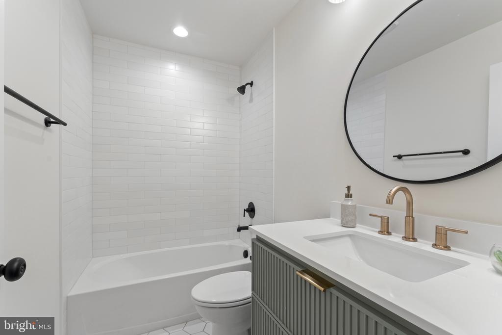 13235 SCOTTS MILL DR, CULPEPER, Virginia 22701, 5 Bedrooms Bedrooms, ,3 BathroomsBathrooms,Residential,13235 SCOTTS MILL DR,VACU2010974 MLS # VACU2010974