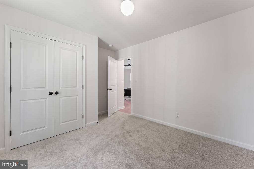 13235 SCOTTS MILL DR, CULPEPER, Virginia 22701, 5 Bedrooms Bedrooms, ,3 BathroomsBathrooms,Residential,13235 SCOTTS MILL DR,VACU2010974 MLS # VACU2010974