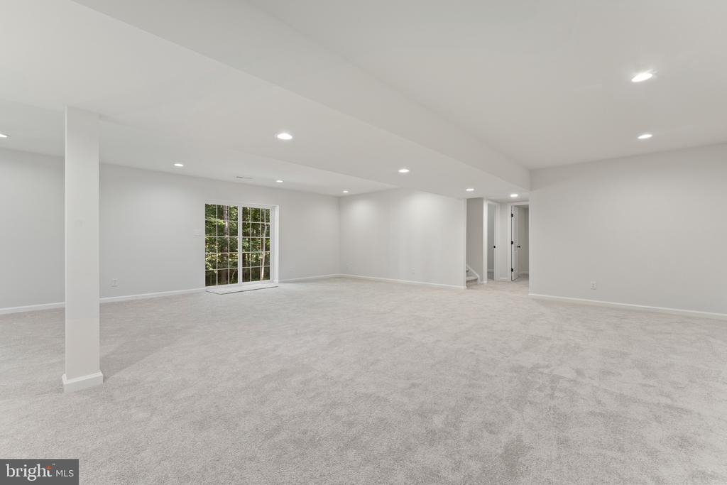 13235 SCOTTS MILL DR, CULPEPER, Virginia 22701, 5 Bedrooms Bedrooms, ,3 BathroomsBathrooms,Residential,13235 SCOTTS MILL DR,VACU2010974 MLS # VACU2010974