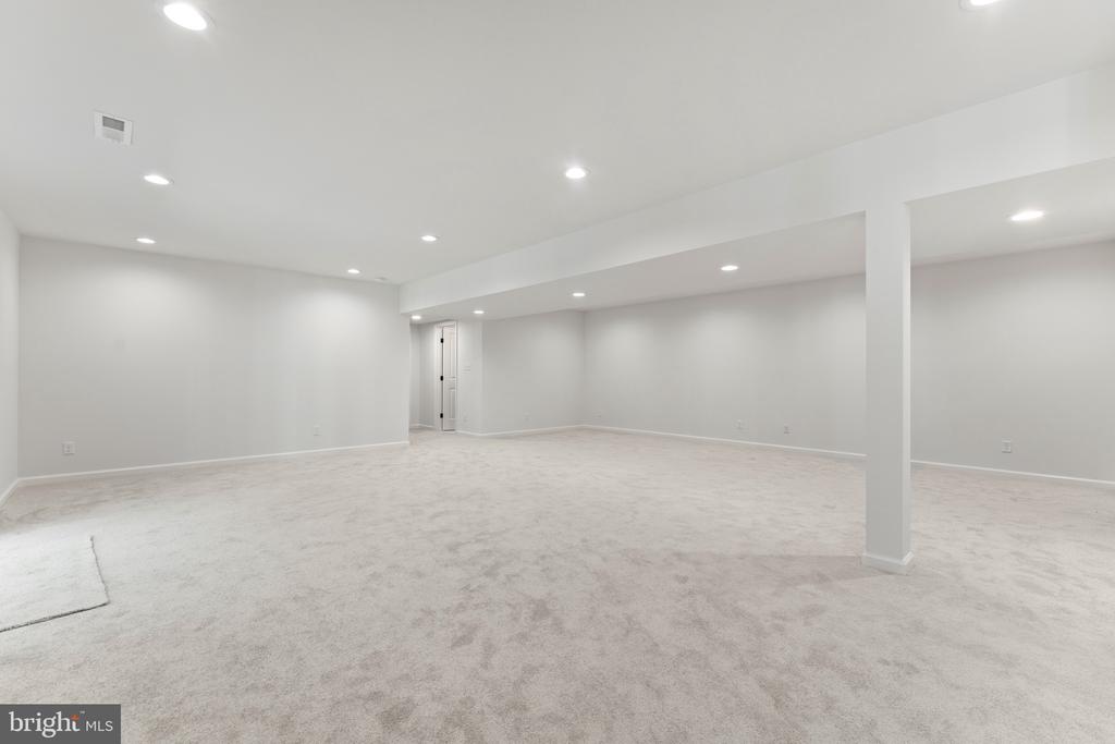 13235 SCOTTS MILL DR, CULPEPER, Virginia 22701, 5 Bedrooms Bedrooms, ,3 BathroomsBathrooms,Residential,13235 SCOTTS MILL DR,VACU2010974 MLS # VACU2010974