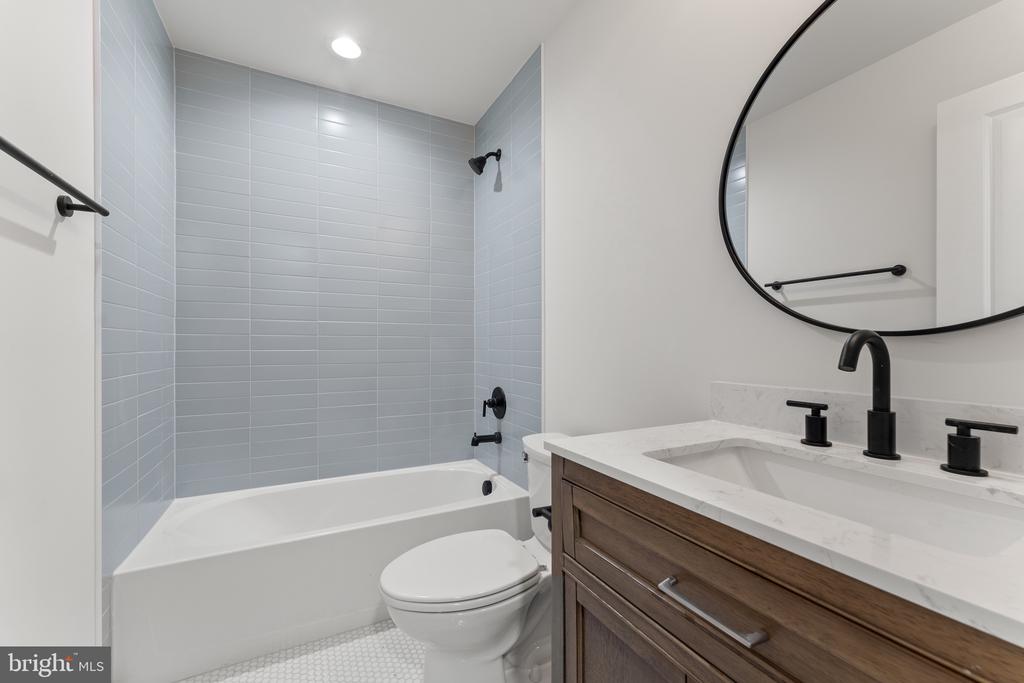 13235 SCOTTS MILL DR, CULPEPER, Virginia 22701, 5 Bedrooms Bedrooms, ,3 BathroomsBathrooms,Residential,13235 SCOTTS MILL DR,VACU2010974 MLS # VACU2010974