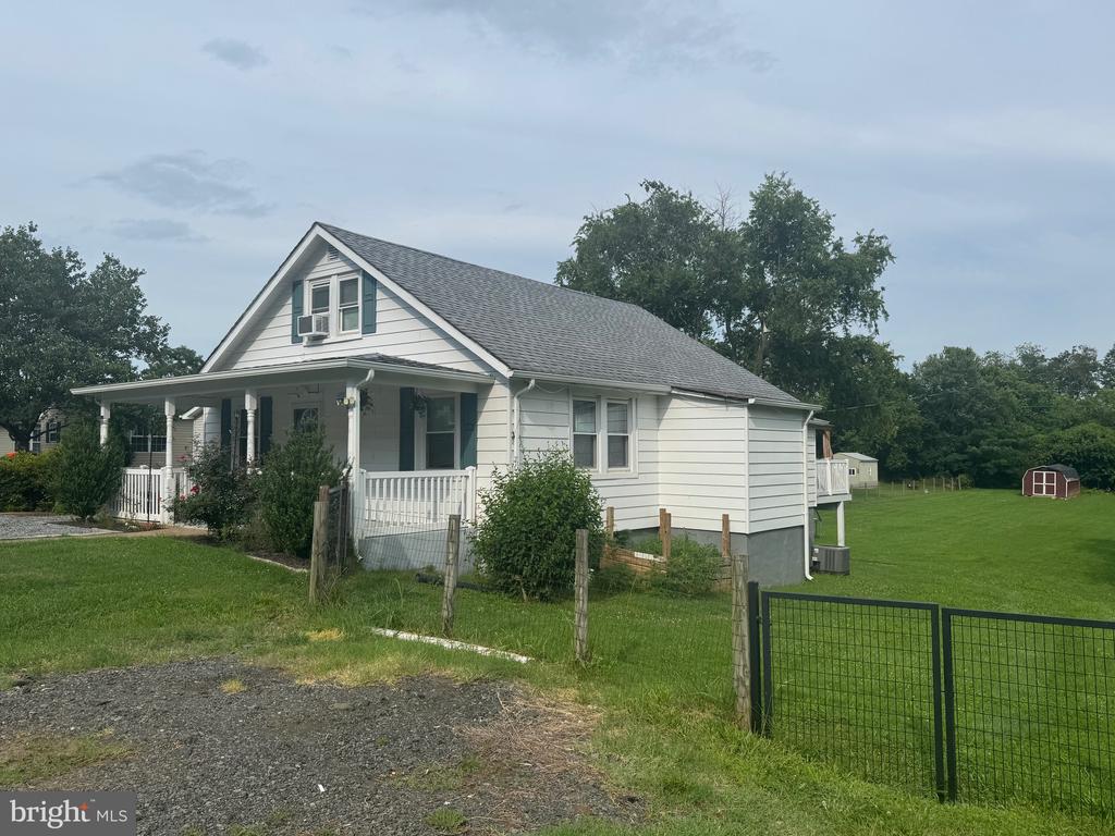 425 COVINGTON ST, CULPEPER, Virginia 22701, 3 Bedrooms Bedrooms, ,1 BathroomBathrooms,Residential,425 COVINGTON ST,VACU2010996 MLS # VACU2010996