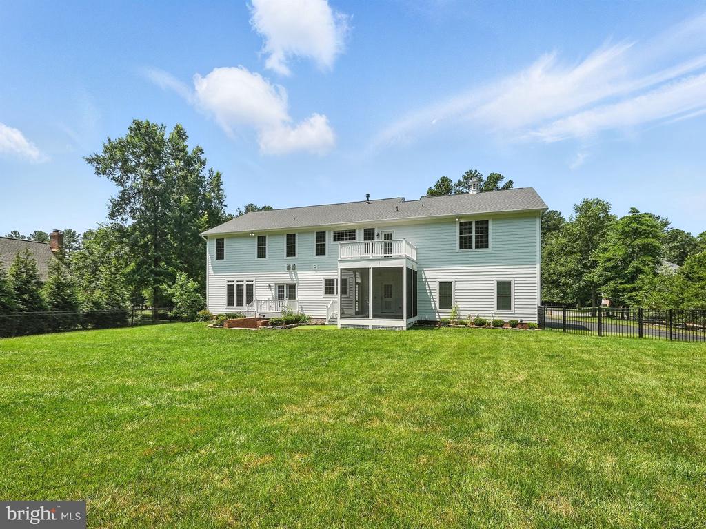 10512 CHATHAM RIDGE WAY, SPOTSYLVANIA, Virginia 22551, 5 Bedrooms Bedrooms, ,4 BathroomsBathrooms,Residential,10512 CHATHAM RIDGE WAY,VASP2034294 MLS # VASP2034294