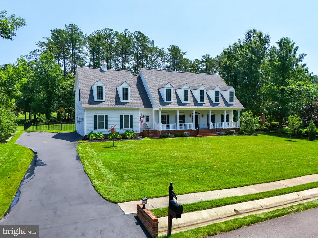10512 CHATHAM RIDGE WAY, SPOTSYLVANIA, Virginia 22551, 5 Bedrooms Bedrooms, ,4 BathroomsBathrooms,Residential,10512 CHATHAM RIDGE WAY,VASP2034294 MLS # VASP2034294