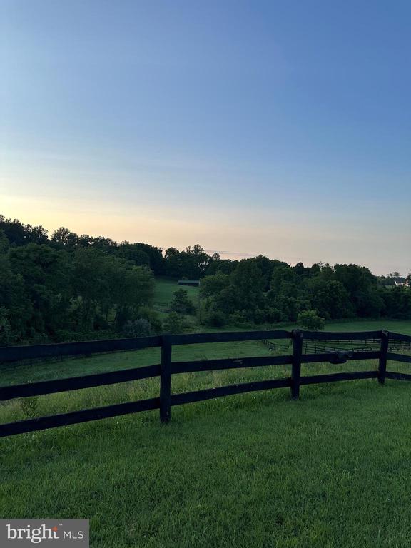 3959 COBBLER MOUNTAIN RD, DELAPLANE, Virginia, 3 Bedrooms Bedrooms, ,2 BathroomsBathrooms,Residential,3959 COBBLER MOUNTAIN RD,VAFQ2017454 MLS # VAFQ2017454