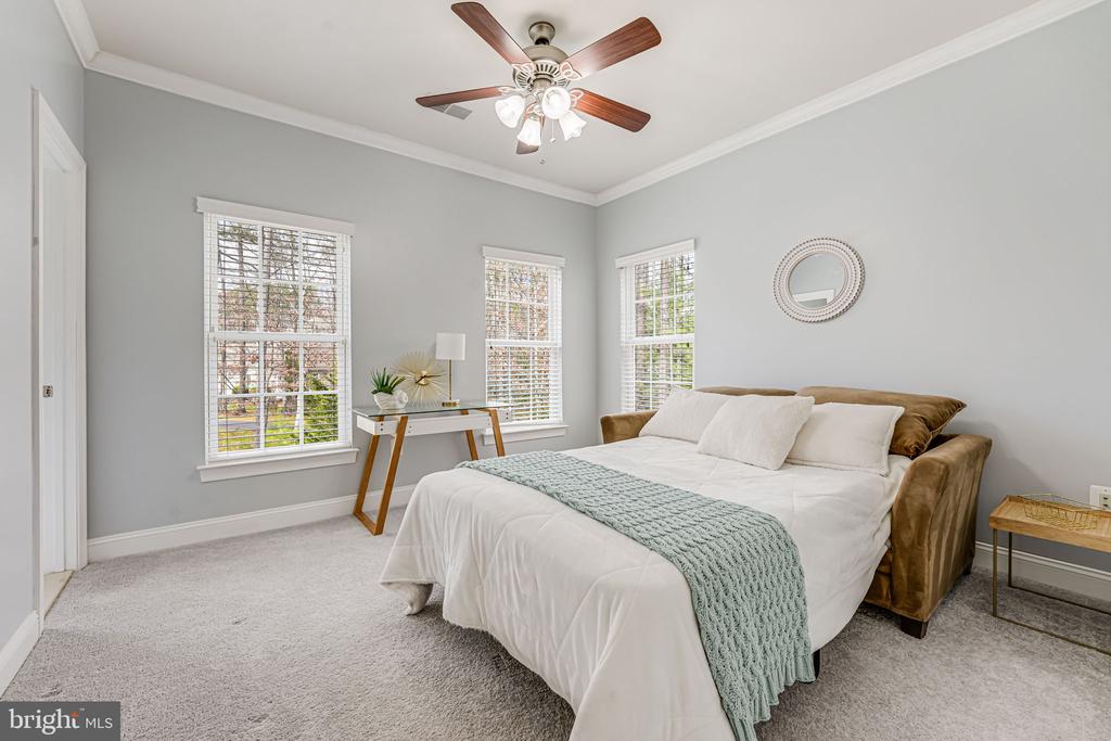 11304 CHIVALRY CHASE LN, SPOTSYLVANIA, Virginia 22551, 5 Bedrooms Bedrooms, ,4 BathroomsBathrooms,Residential,11304 CHIVALRY CHASE LN,VASP2034682 MLS # VASP2034682