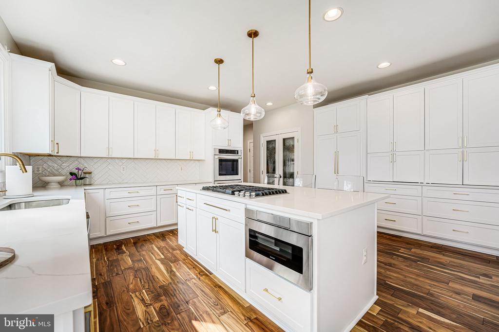 11304 CHIVALRY CHASE LN, SPOTSYLVANIA, Virginia 22551, 5 Bedrooms Bedrooms, ,4 BathroomsBathrooms,Residential,11304 CHIVALRY CHASE LN,VASP2034682 MLS # VASP2034682