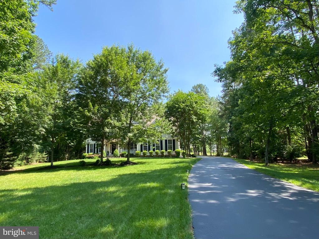 11304 CHIVALRY CHASE LN, SPOTSYLVANIA, Virginia 22551, 5 Bedrooms Bedrooms, ,4 BathroomsBathrooms,Residential,11304 CHIVALRY CHASE LN,VASP2034682 MLS # VASP2034682