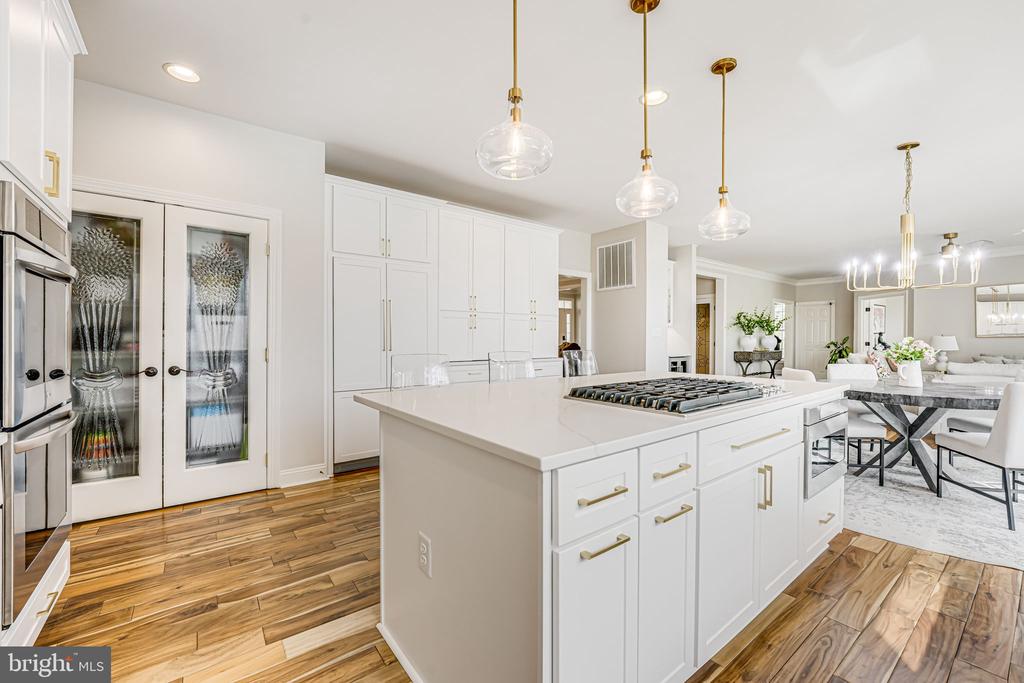 11304 CHIVALRY CHASE LN, SPOTSYLVANIA, Virginia 22551, 5 Bedrooms Bedrooms, ,4 BathroomsBathrooms,Residential,11304 CHIVALRY CHASE LN,VASP2034682 MLS # VASP2034682