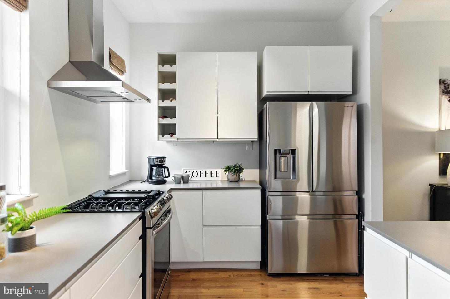 147 R ST NE #8, WASHINGTON, District Of Columbia 20002, 2 Bedrooms Bedrooms, ,2 BathroomsBathrooms,Residential,For sale,147 R ST NE #8,DCDC2195916 MLS # DCDC2195916
