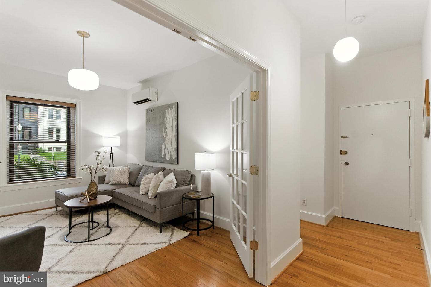 147 R ST NE #8, WASHINGTON, District Of Columbia 20002, 2 Bedrooms Bedrooms, ,2 BathroomsBathrooms,Residential,For sale,147 R ST NE #8,DCDC2195916 MLS # DCDC2195916