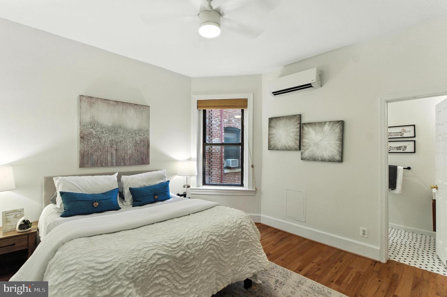 147 R ST NE #8, WASHINGTON, District Of Columbia 20002, 2 Bedrooms Bedrooms, ,2 BathroomsBathrooms,Residential,For sale,147 R ST NE #8,DCDC2195916 MLS # DCDC2195916