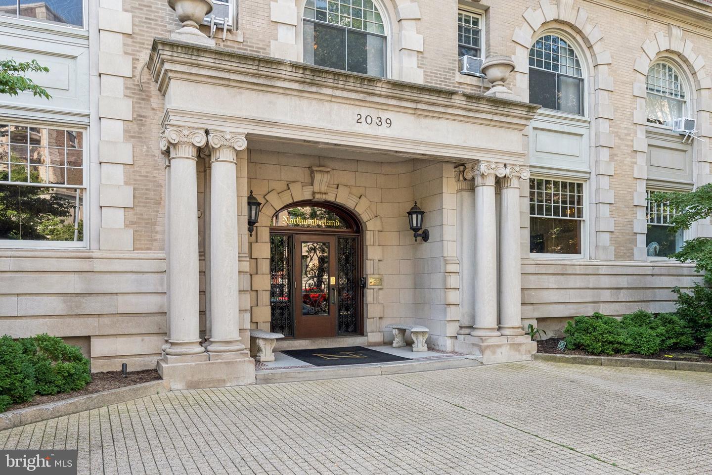 2039 NEW HAMPSHIRE AVE NW #104, WASHINGTON, District Of Columbia 20009, 1 Bedroom Bedrooms, 5 Rooms Rooms,1 BathroomBathrooms,Residential,For sale,2039 NEW HAMPSHIRE AVE NW #104,DCDC2197858 MLS # DCDC2197858