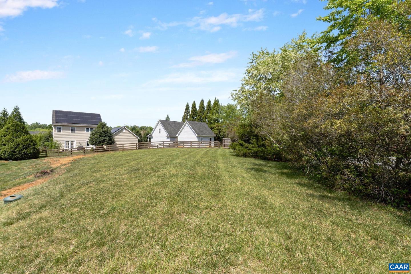 1365 AMBER RIDGE RD, CHARLOTTESVILLE, Virginia 22901, 4 Bedrooms Bedrooms, ,2 BathroomsBathrooms,Residential,For sale,1365 AMBER RIDGE RD,663926 MLS # 663926