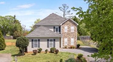 1365 AMBER RIDGE RD, CHARLOTTESVILLE, Virginia 22901, 4 Bedrooms Bedrooms, ,2 BathroomsBathrooms,Residential,For sale,1365 AMBER RIDGE RD,663926 MLS # 663926