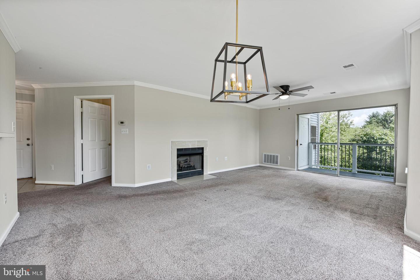 44086 NATALIE TER #202, ASHBURN, Virginia 20147, 2 Bedrooms Bedrooms, ,2 BathroomsBathrooms,Residential,For sale,44086 NATALIE TER #202,VALO2095610 MLS # VALO2095610