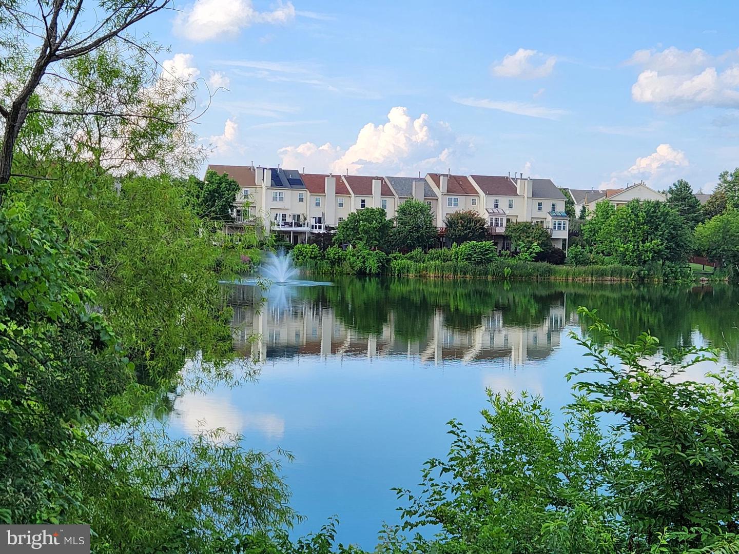 44086 NATALIE TER #202, ASHBURN, Virginia 20147, 2 Bedrooms Bedrooms, ,2 BathroomsBathrooms,Residential,For sale,44086 NATALIE TER #202,VALO2095610 MLS # VALO2095610
