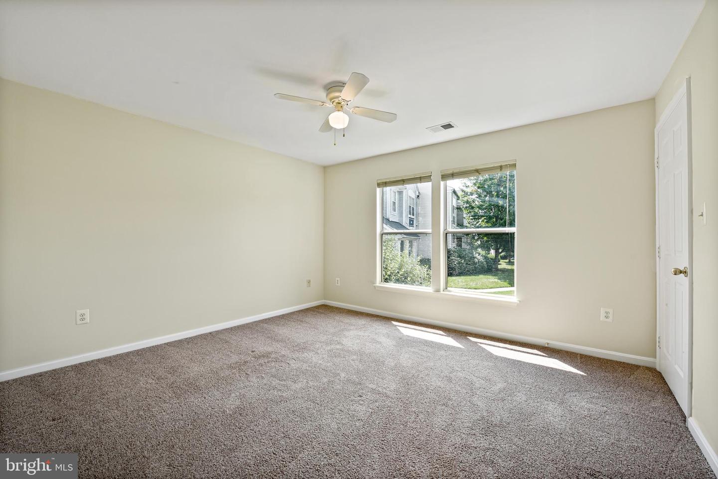 44086 NATALIE TER #202, ASHBURN, Virginia 20147, 2 Bedrooms Bedrooms, ,2 BathroomsBathrooms,Residential,For sale,44086 NATALIE TER #202,VALO2095610 MLS # VALO2095610