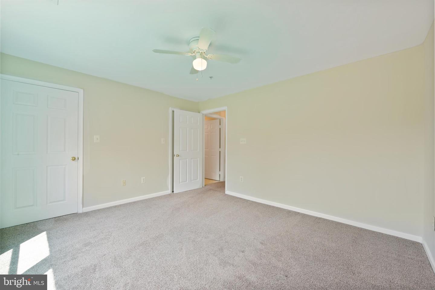 44086 NATALIE TER #202, ASHBURN, Virginia 20147, 2 Bedrooms Bedrooms, ,2 BathroomsBathrooms,Residential,For sale,44086 NATALIE TER #202,VALO2095610 MLS # VALO2095610