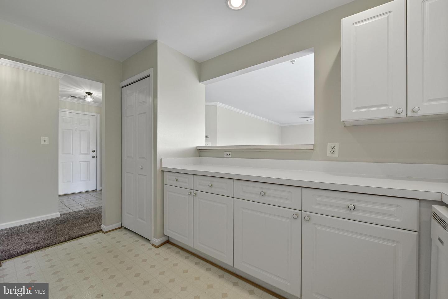 44086 NATALIE TER #202, ASHBURN, Virginia 20147, 2 Bedrooms Bedrooms, ,2 BathroomsBathrooms,Residential,For sale,44086 NATALIE TER #202,VALO2095610 MLS # VALO2095610