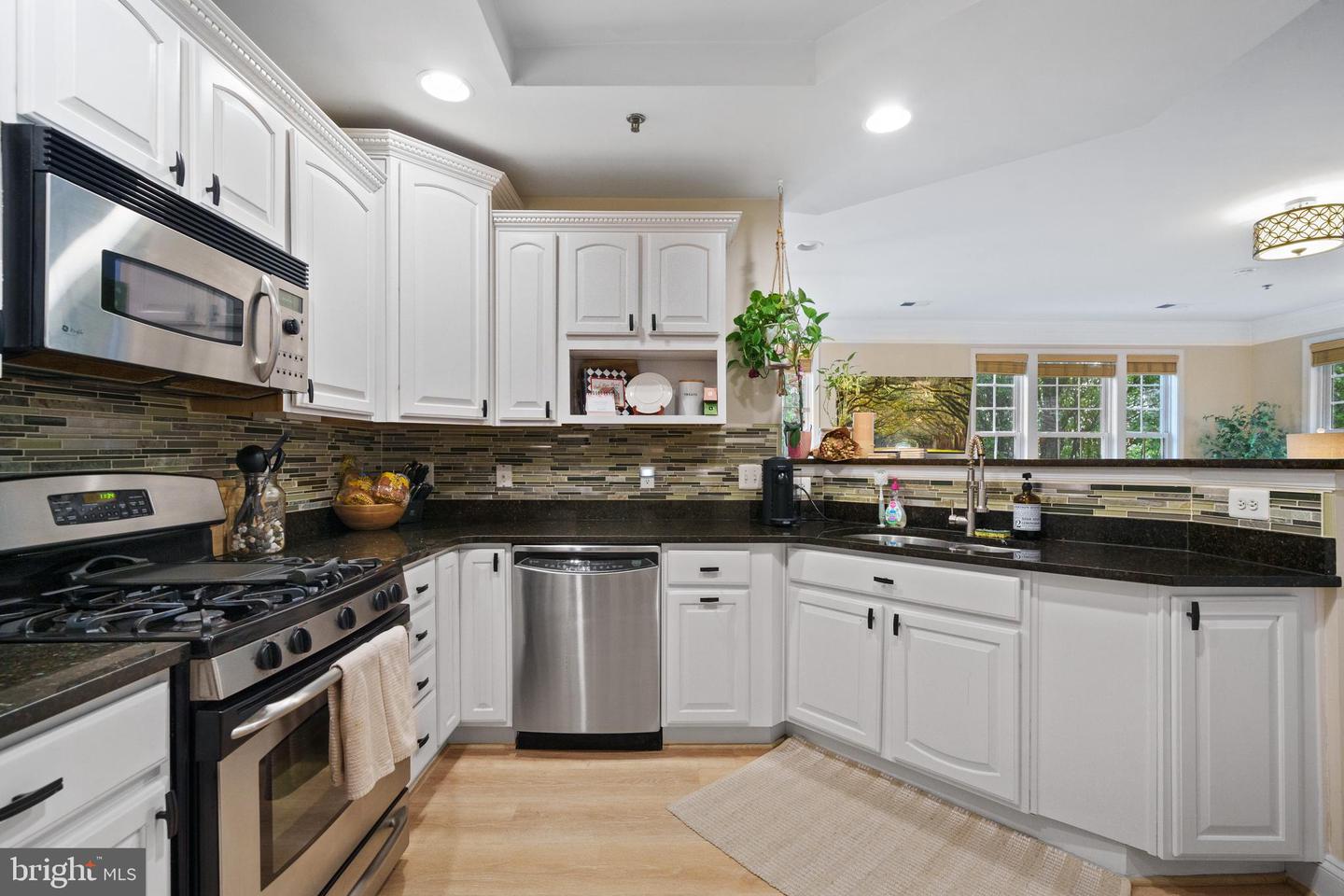 7135 HUNTLEY CREEK PL #55, ALEXANDRIA, Virginia 22306, 3 Bedrooms Bedrooms, ,2 BathroomsBathrooms,Residential,For sale,7135 HUNTLEY CREEK PL #55,VAFX2239314 MLS # VAFX2239314