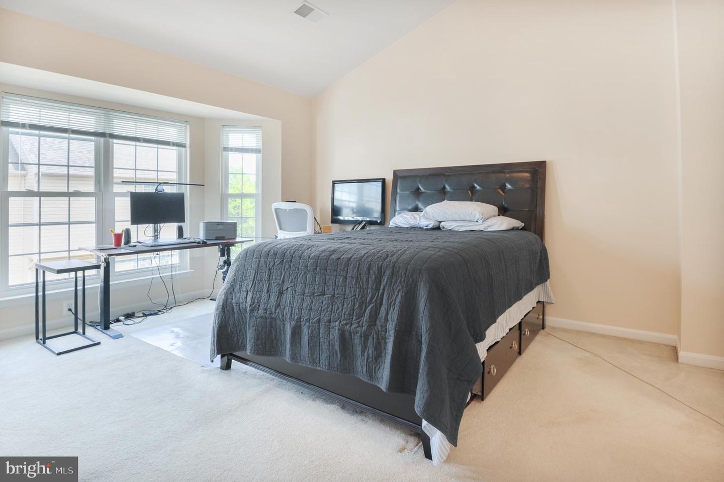46245 MILTHORN TER, STERLING, Virginia 20165, 3 Bedrooms Bedrooms, ,2 BathroomsBathrooms,Residential,For sale,46245 MILTHORN TER,VALO2095856 MLS # VALO2095856
