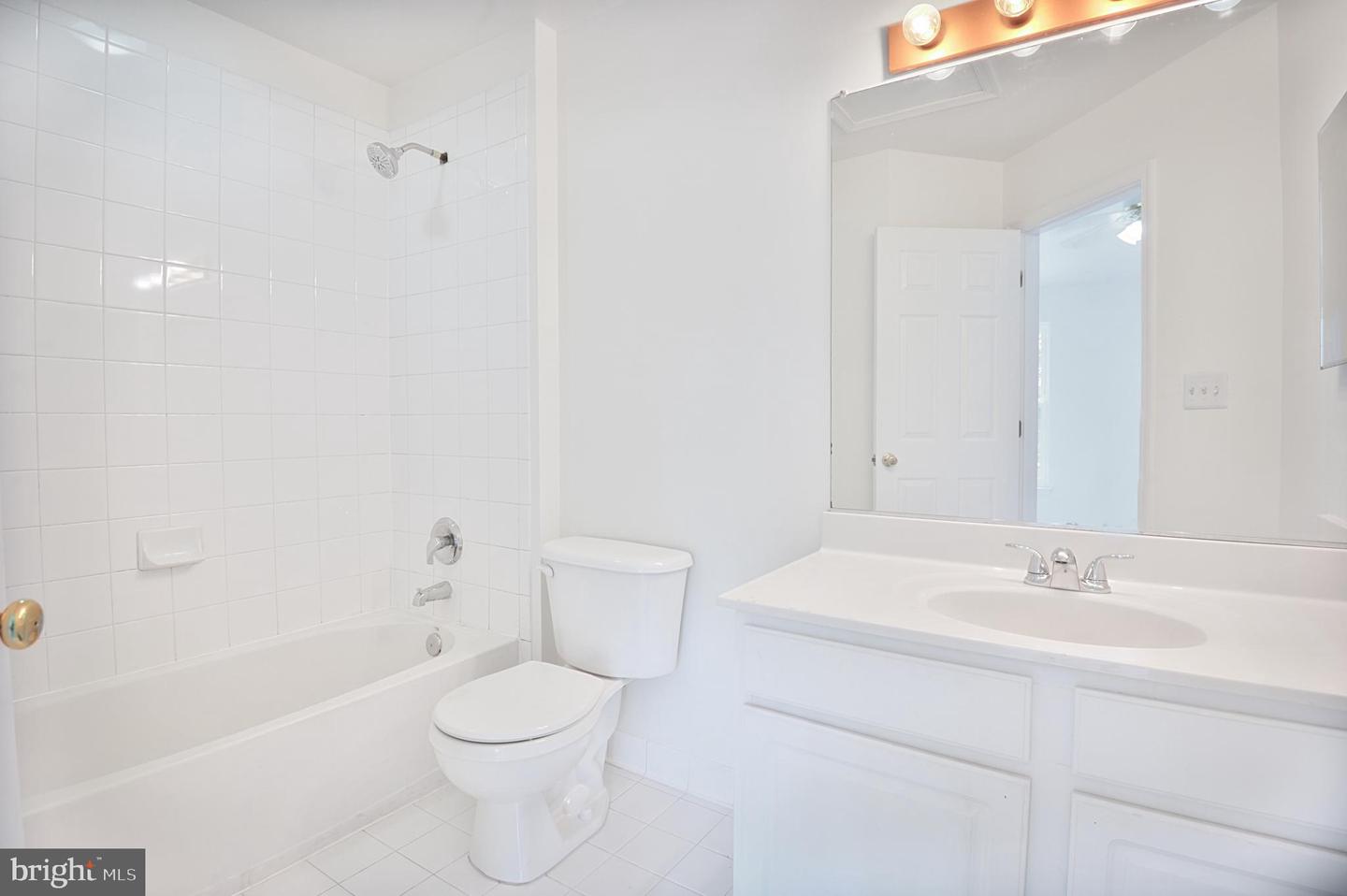 46245 MILTHORN TER, STERLING, Virginia 20165, 3 Bedrooms Bedrooms, ,2 BathroomsBathrooms,Residential,For sale,46245 MILTHORN TER,VALO2095856 MLS # VALO2095856
