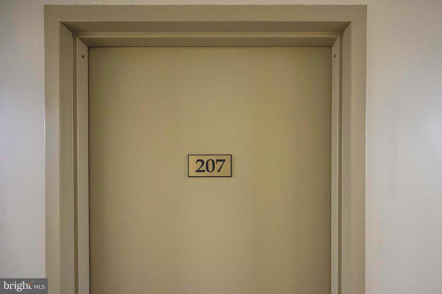 7055 HERITAGE HUNT DR #207, GAINESVILLE, Virginia 20155, 2 Bedrooms Bedrooms, ,2 BathroomsBathrooms,Residential,For sale,7055 HERITAGE HUNT DR #207,VAPW2094288 MLS # VAPW2094288