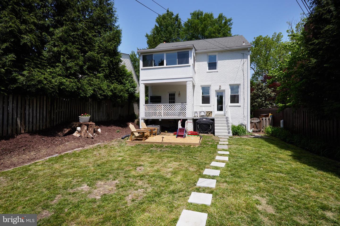 4826 BUTTERWORTH PL NW, WASHINGTON, District Of Columbia 20016, 3 Bedrooms Bedrooms, ,2 BathroomsBathrooms,Residential,For sale,4826 BUTTERWORTH PL NW,DCDC2199840 MLS # DCDC2199840