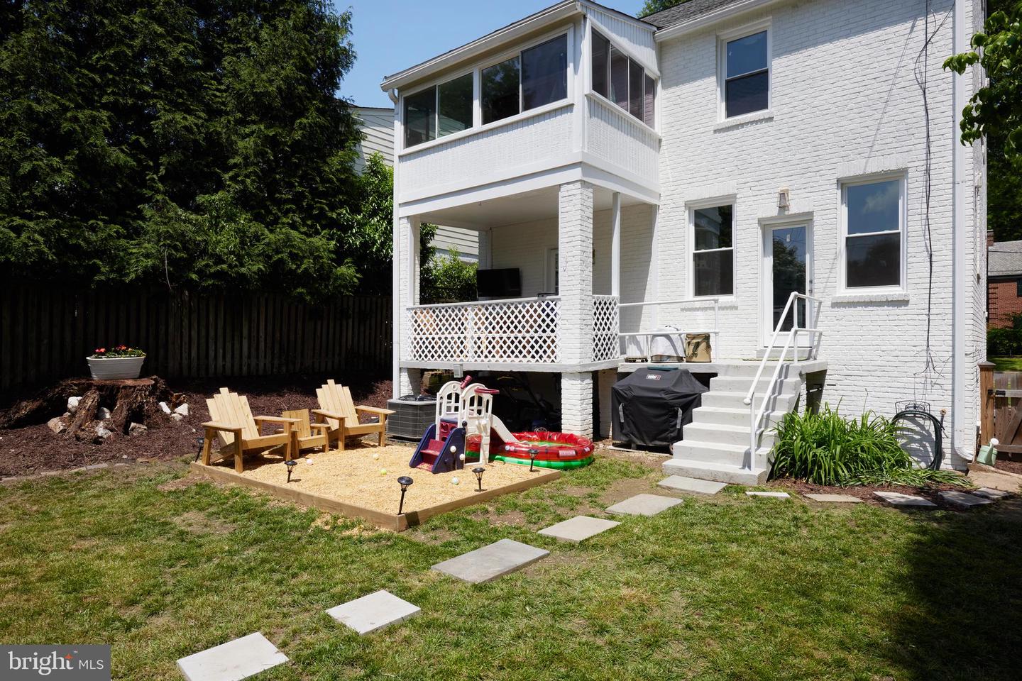 4826 BUTTERWORTH PL NW, WASHINGTON, District Of Columbia 20016, 3 Bedrooms Bedrooms, ,2 BathroomsBathrooms,Residential,For sale,4826 BUTTERWORTH PL NW,DCDC2199840 MLS # DCDC2199840