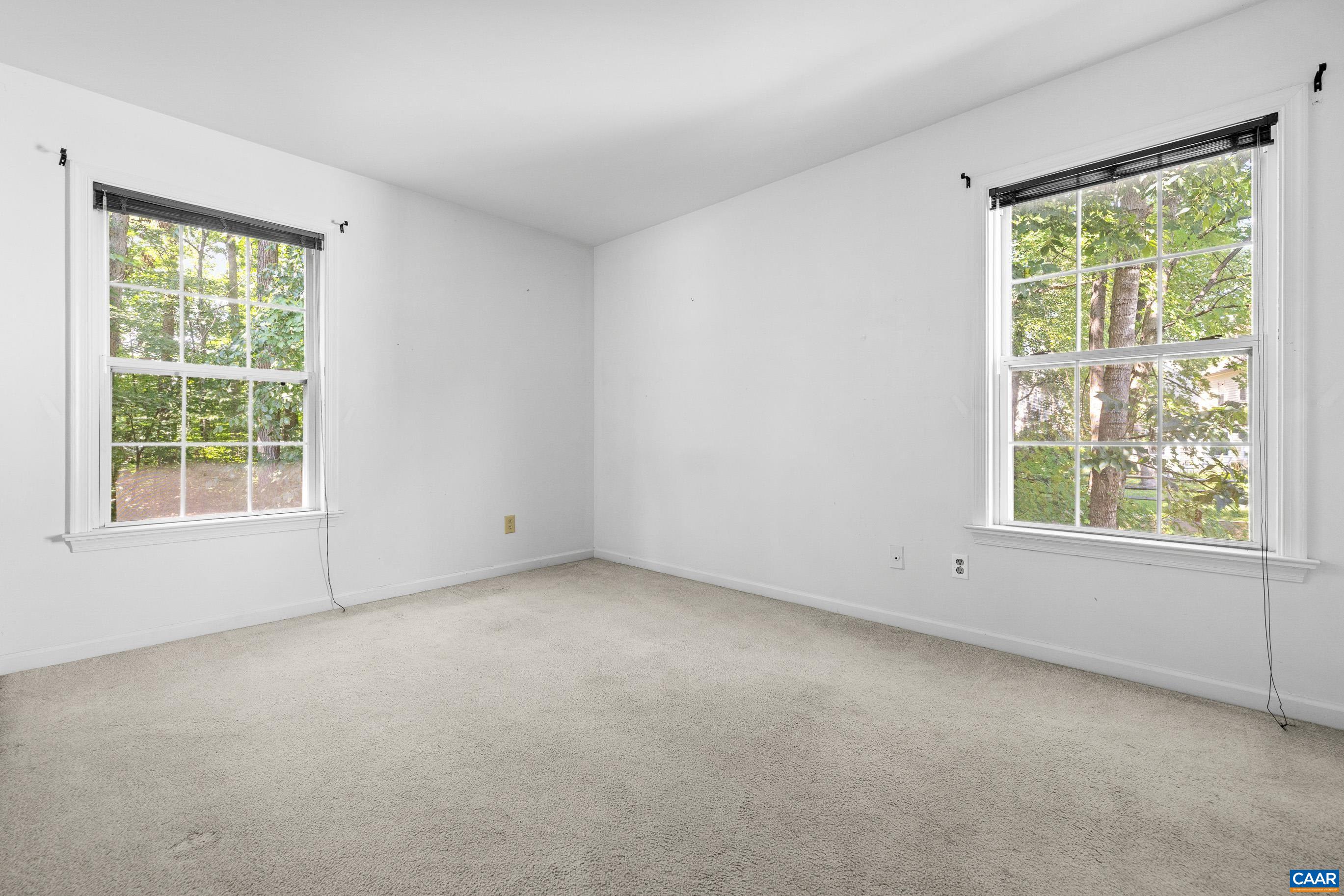 2040 WHISPERING WOODS DR, CHARLOTTESVILLE, Virginia 22911, 4 Bedrooms Bedrooms, ,2 BathroomsBathrooms,Residential,2040 WHISPERING WOODS DR,666671 MLS # 666671