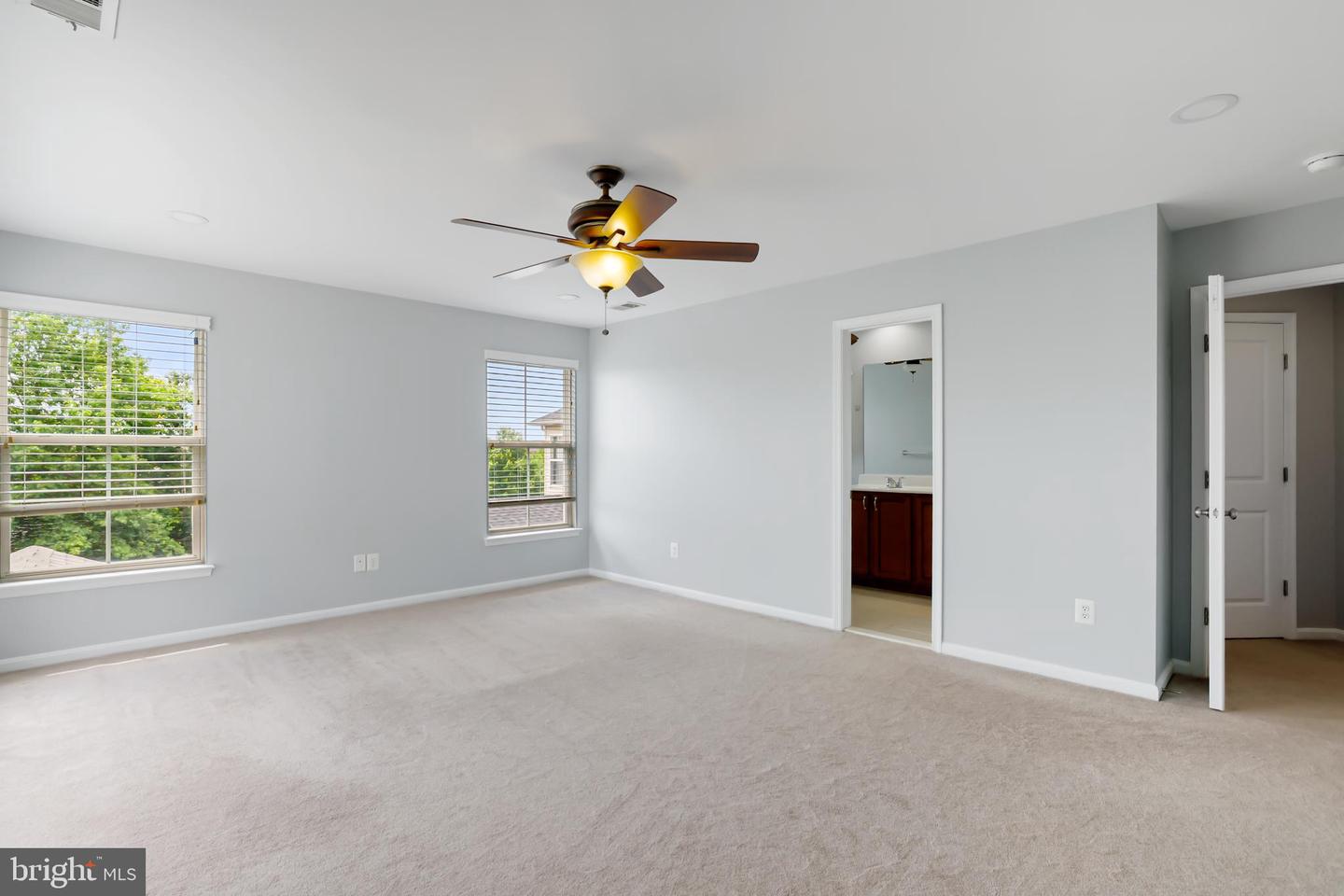 23462 TWIN FALLS TER, ASHBURN, Virginia 20148, 4 Bedrooms Bedrooms, ,3 BathroomsBathrooms,Residential,For sale,23462 TWIN FALLS TER,VALO2097148 MLS # VALO2097148
