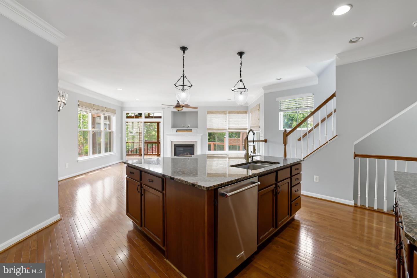 23462 TWIN FALLS TER, ASHBURN, Virginia 20148, 4 Bedrooms Bedrooms, ,3 BathroomsBathrooms,Residential,For sale,23462 TWIN FALLS TER,VALO2097148 MLS # VALO2097148