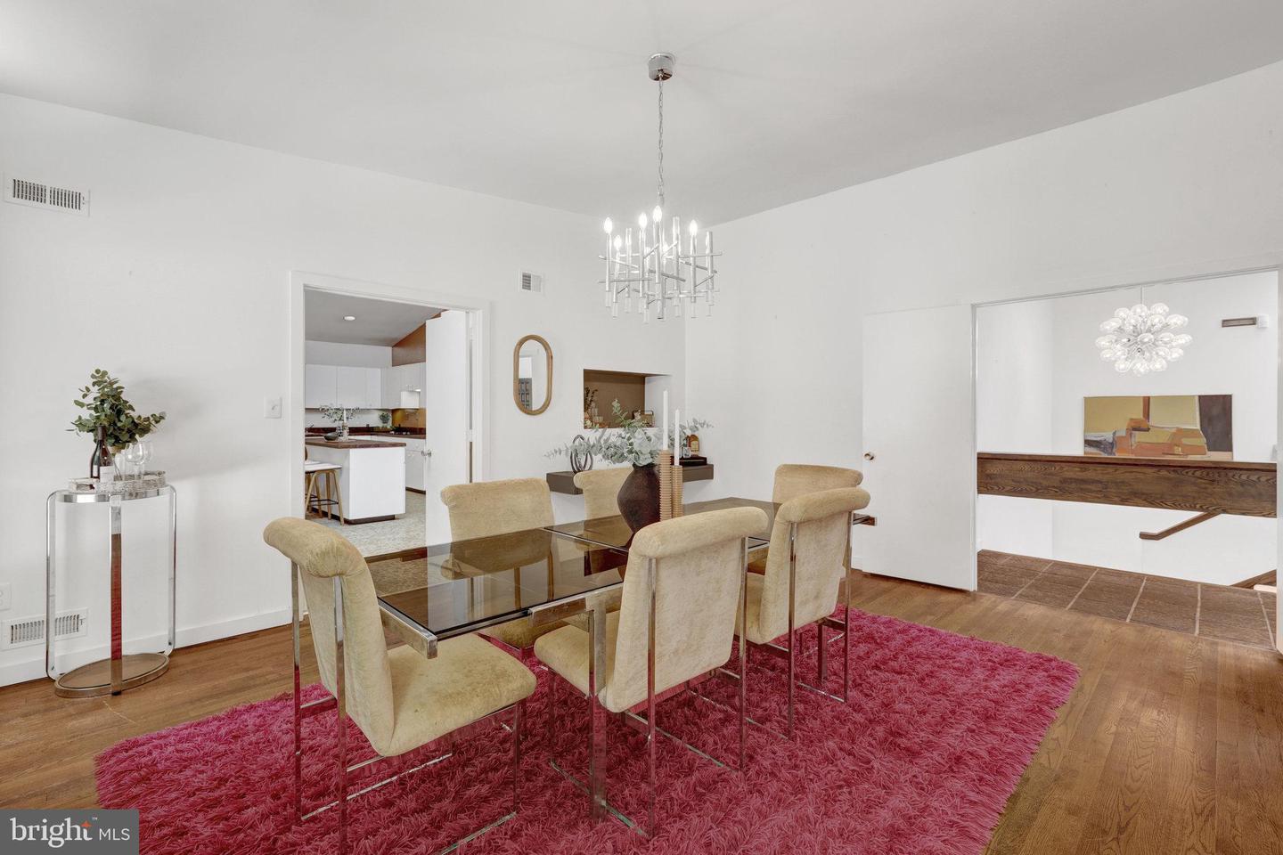 3520 GLENBROOK RD, FAIRFAX, Virginia 22031, 4 Bedrooms Bedrooms, ,3 BathroomsBathrooms,Residential,For sale,3520 GLENBROOK RD,VAFX2242138 MLS # VAFX2242138