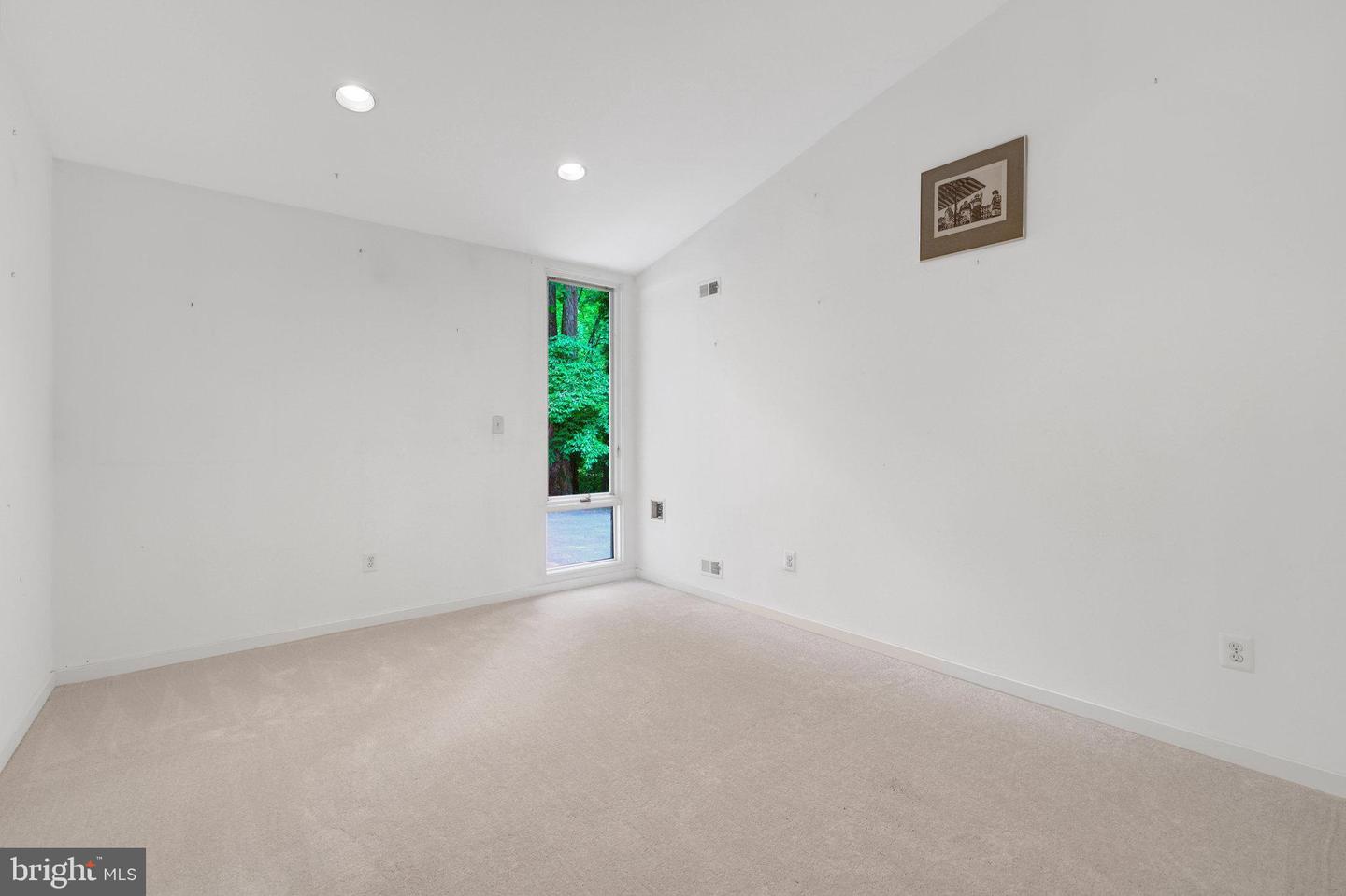 3520 GLENBROOK RD, FAIRFAX, Virginia 22031, 4 Bedrooms Bedrooms, ,3 BathroomsBathrooms,Residential,For sale,3520 GLENBROOK RD,VAFX2242138 MLS # VAFX2242138