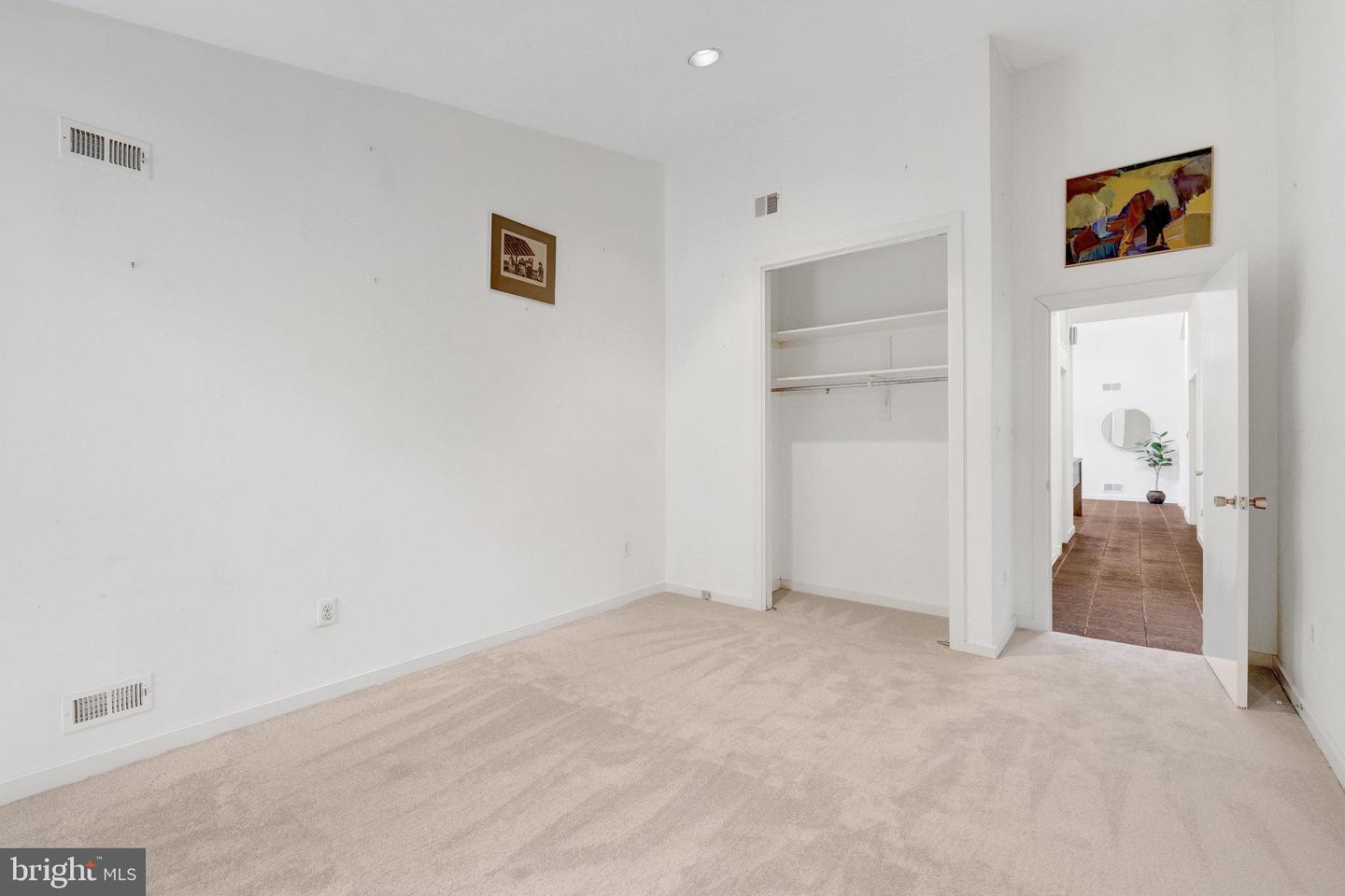 3520 GLENBROOK RD, FAIRFAX, Virginia 22031, 4 Bedrooms Bedrooms, ,3 BathroomsBathrooms,Residential,For sale,3520 GLENBROOK RD,VAFX2242138 MLS # VAFX2242138