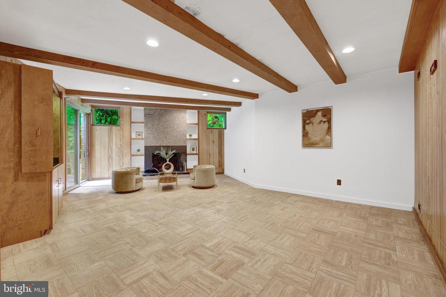 3520 GLENBROOK RD, FAIRFAX, Virginia 22031, 4 Bedrooms Bedrooms, ,3 BathroomsBathrooms,Residential,For sale,3520 GLENBROOK RD,VAFX2242138 MLS # VAFX2242138